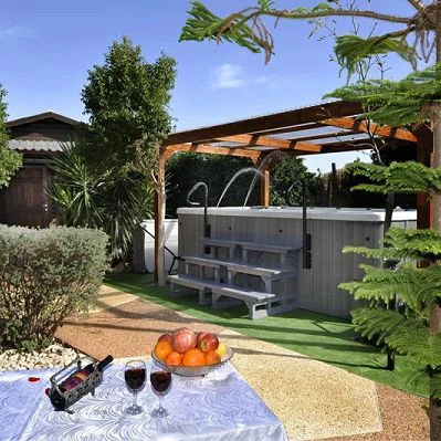 چرا یک آبگرم شنای سفارشی ممکن است بهترین مناسب برای حیاط خلوت شما باشد